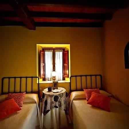 Casa Rural “la Pena Del Alba” *