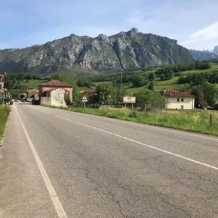 Casa Rural “la Pena Del Alba” *